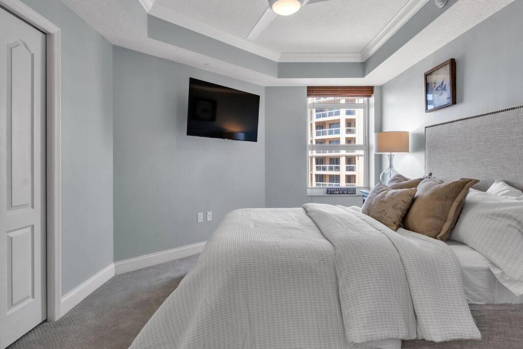 Coastal Elegance: Your Clearwater Beach Escape Exterior foto