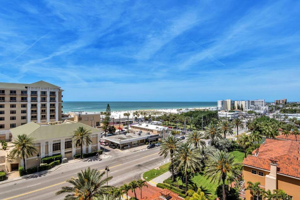 Coastal Elegance: Your Clearwater Beach Escape Exterior foto